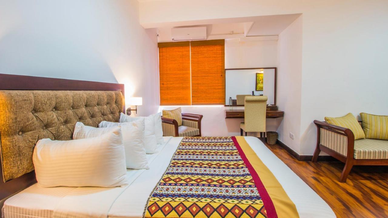 Pearl Royal Hotel, Colombo Kültér fotó
