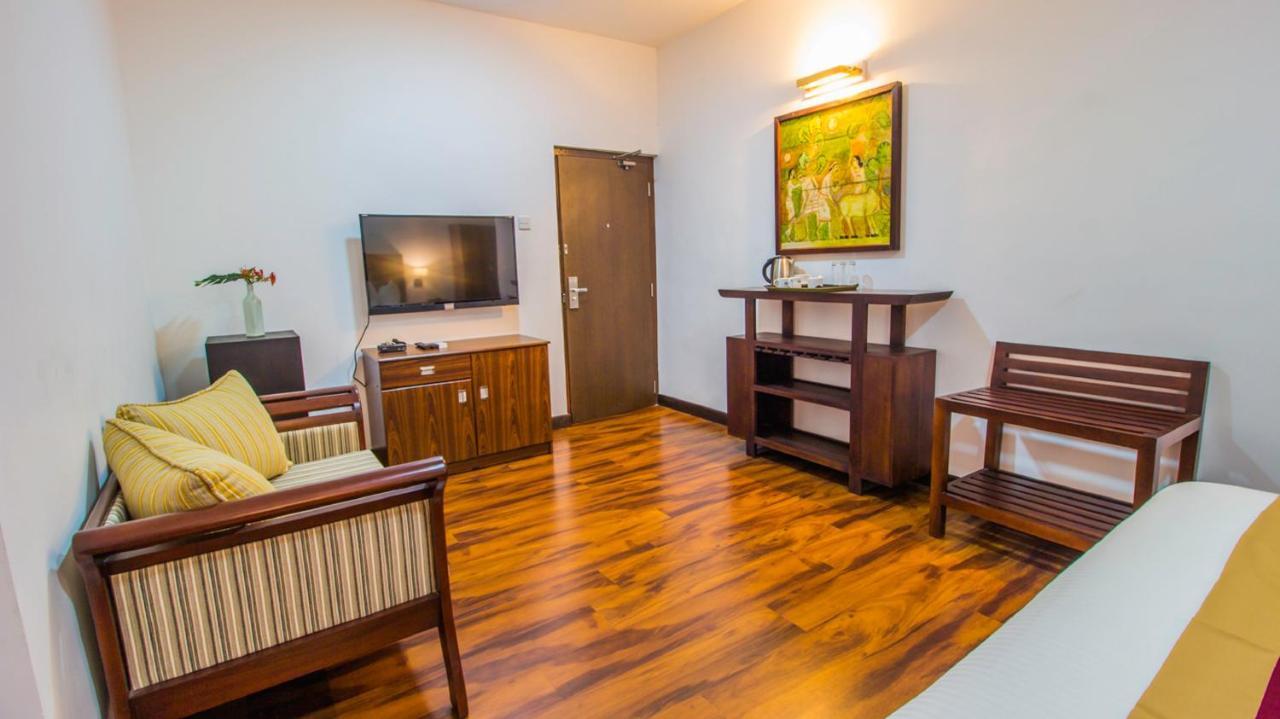 Pearl Royal Hotel, Colombo Kültér fotó